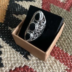 Sterling Silver Ring w/ Black Onyx semi precious stone